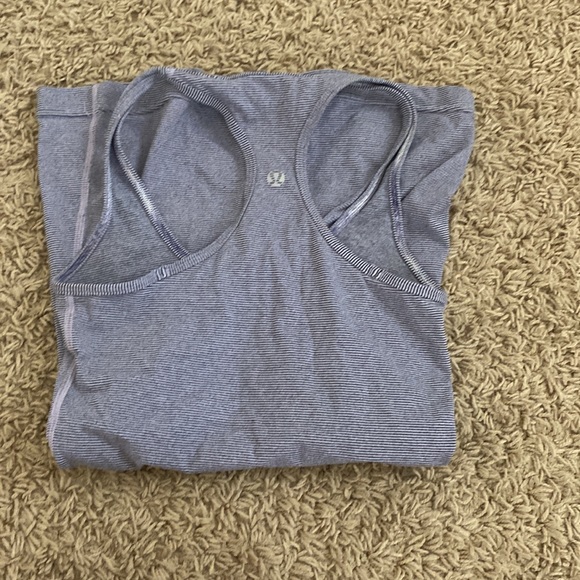 Lululemon Tank - Picture 3 of 4